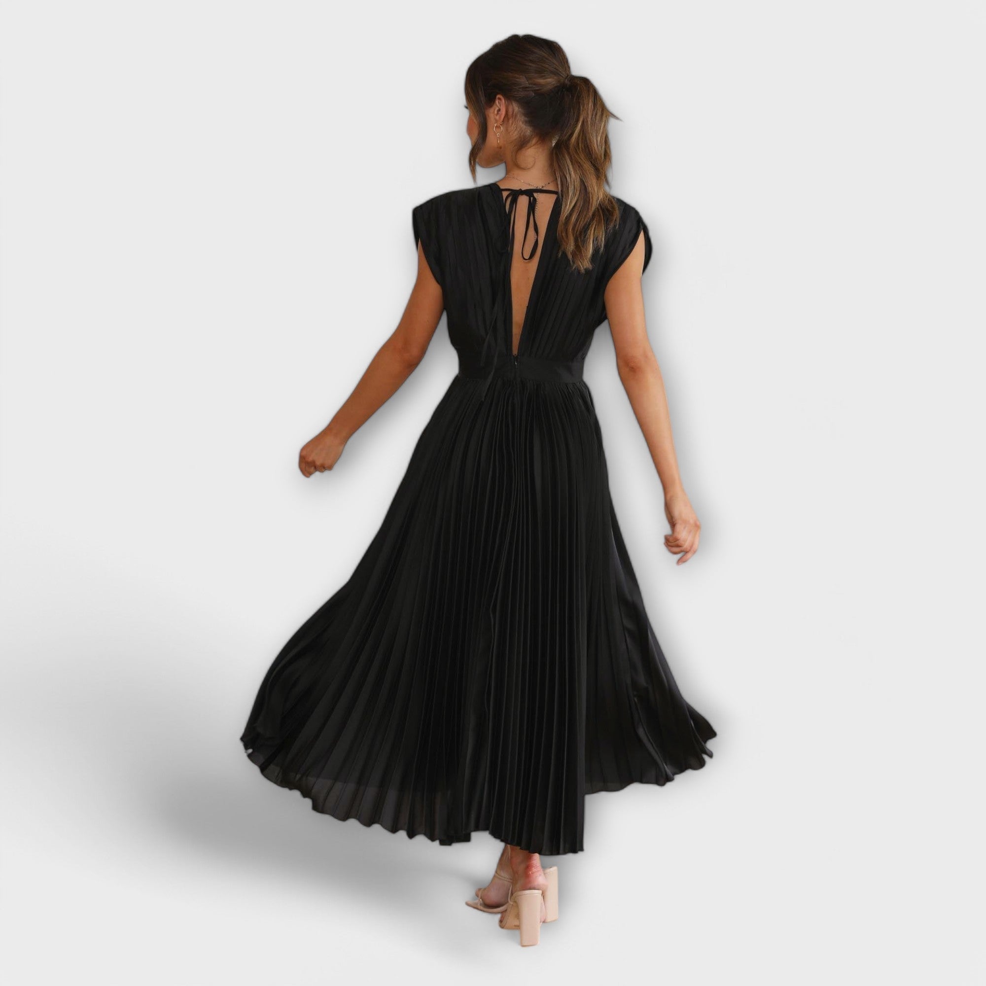 Almudena | Vestido plisado elegante