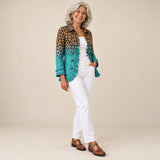 Anaís | Blazer con volantes y estampado de leopardo degradado, vista de tres cuartos