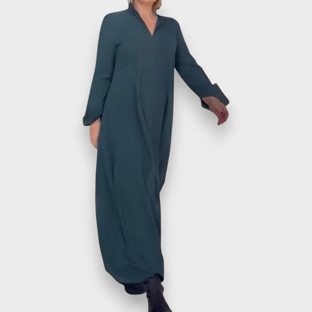 Ángela Belén | Vestido largo con aberturas laterales