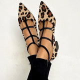 Anunciación | Zapatos de salón tipo bailarina de leopardo con tiras