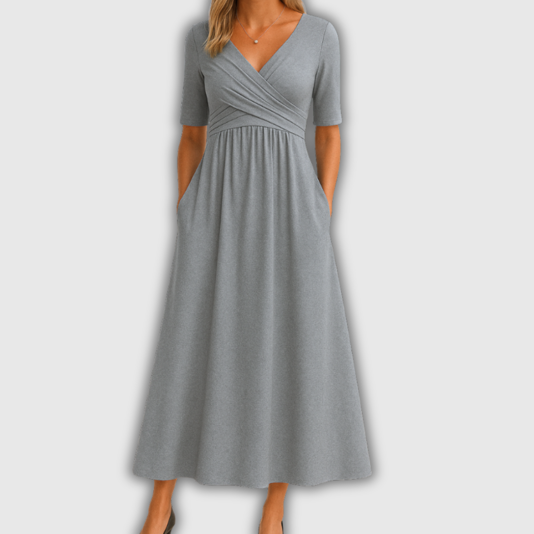Aránzazu Belén | Vestido cruzado elegante