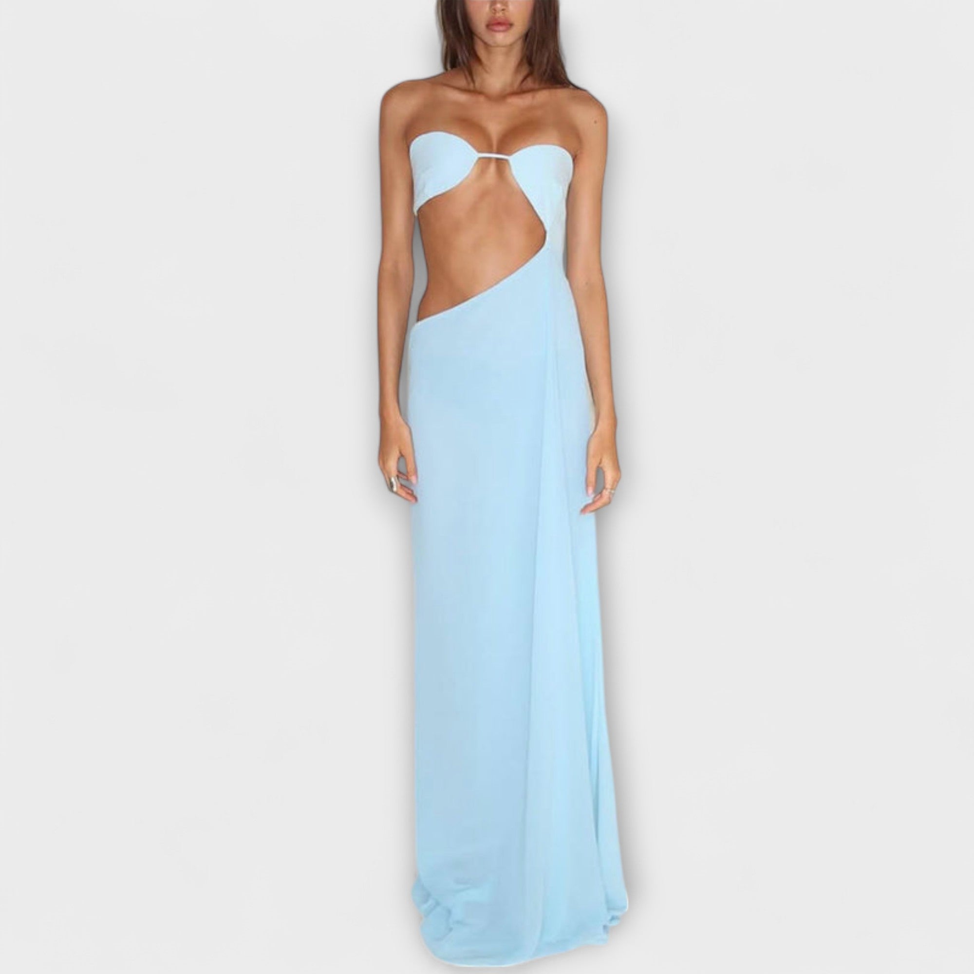 Arlet | Vestido seductor con espalda descubierta