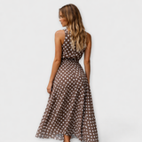 Brenda Nieves | Vestido midi de lunares