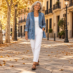 Carina | Blazer con aplicaciones de encaje de flores, en la calle