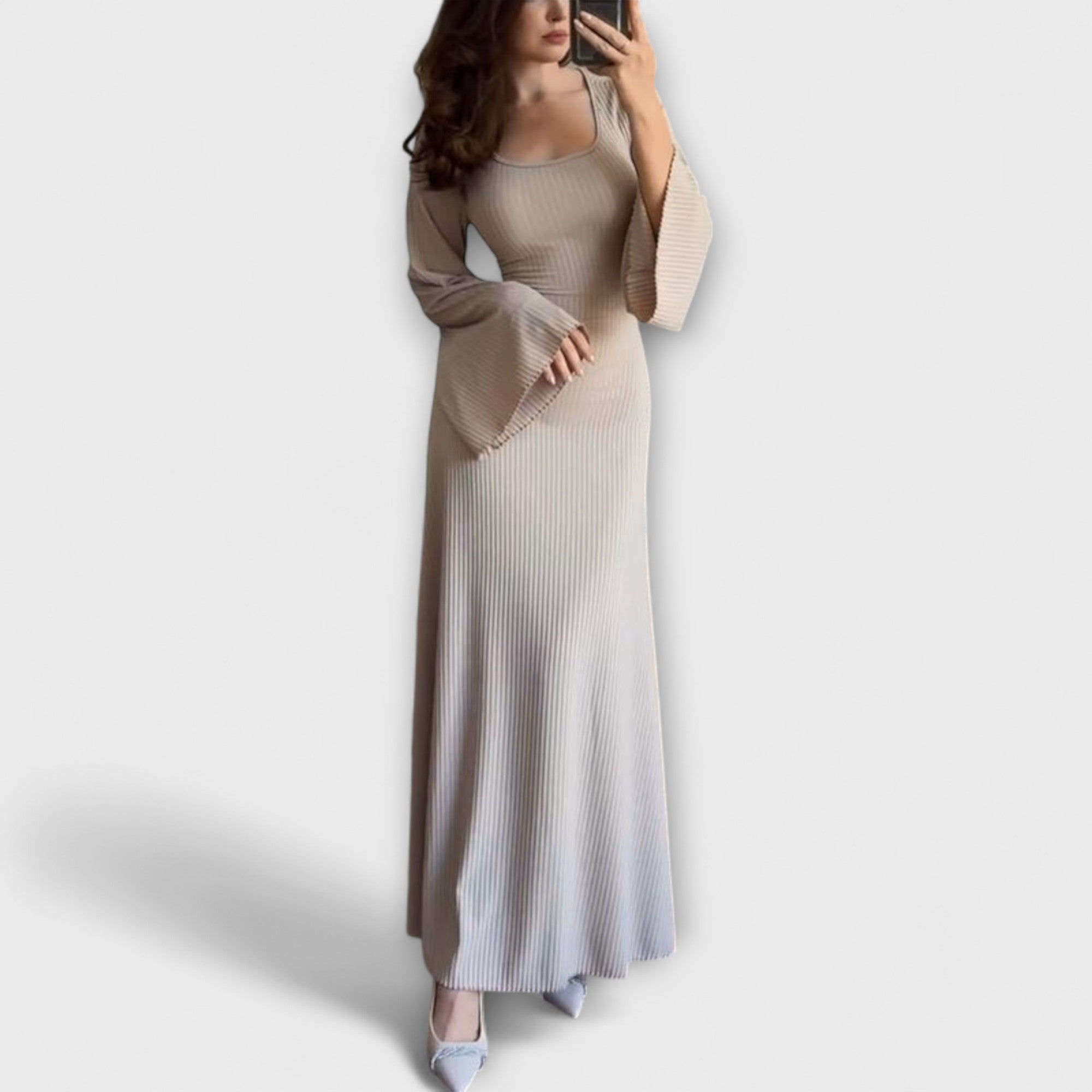 Carina | Vestido de punto chic con detalle en la cintura