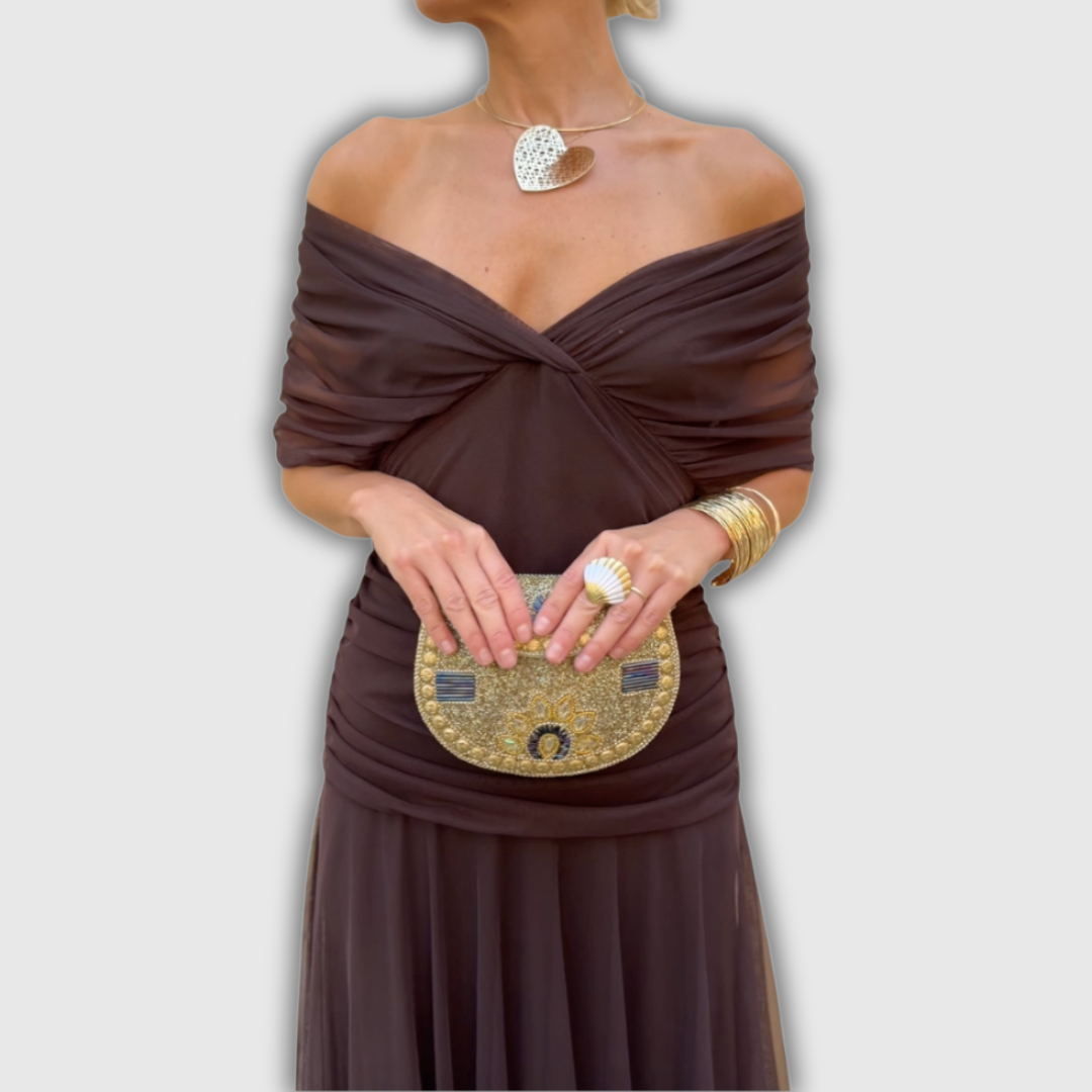 Carla Belén | Vestido largo de flores con cuello en V