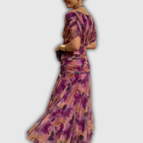 Carla Belén | Vestido largo de flores con cuello en V