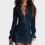 Casilda | Vestido corto de antelina azul con encaje