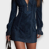 Casilda | Vestido corto de antelina azul con encaje