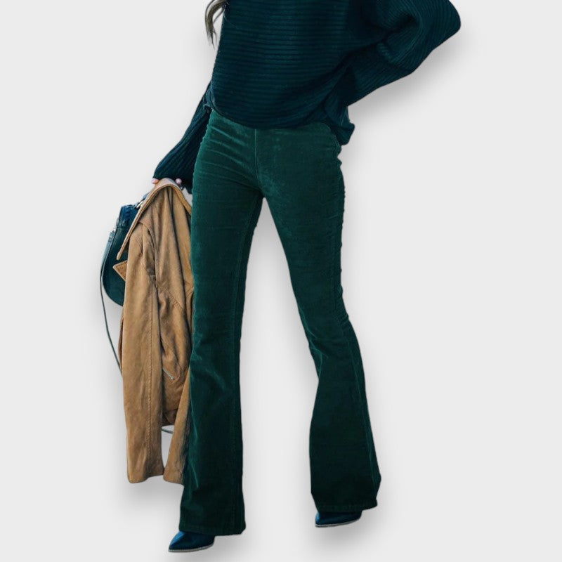 Celsa | Pantalón acampanado de pana