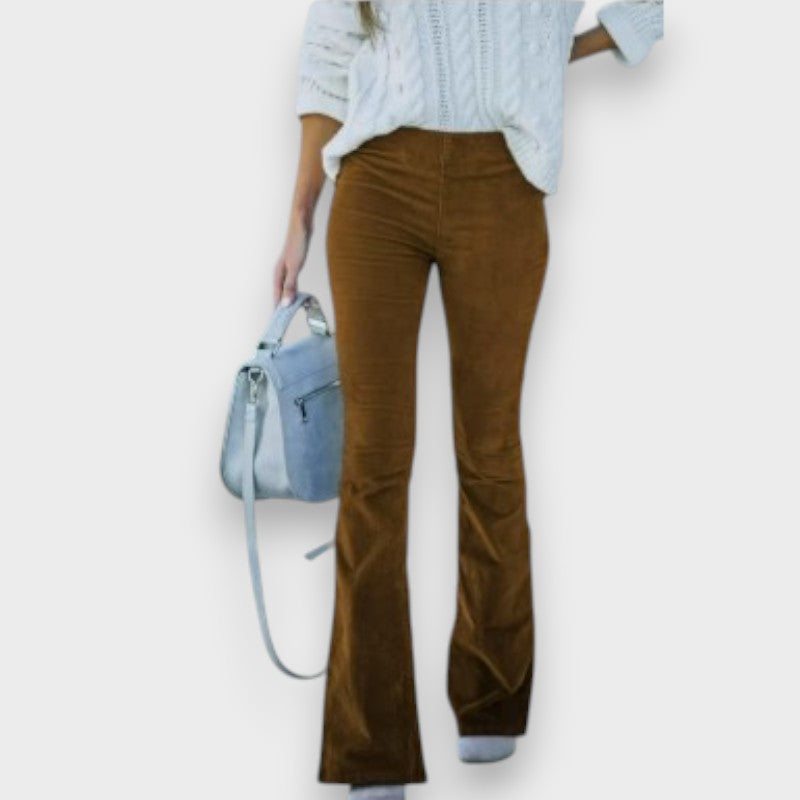 Celsa | Pantalón acampanado de pana