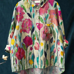 Consuelo | Blusa informal de mujer con estampado floral vintage