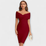 Cristina | Vestido elegante con cuello en V