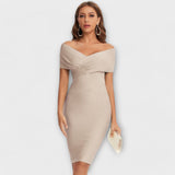 Cristina | Vestido elegante con cuello en V