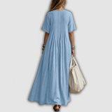 Daniela Rocío | Vestido largo de lino con nervaduras y cuello en V