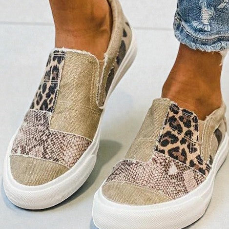 Dionisia | Zapatos de lona informales con estampado de leopardo
