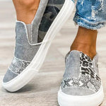 Dionisia | Zapatos de lona informales con estampado de leopardo