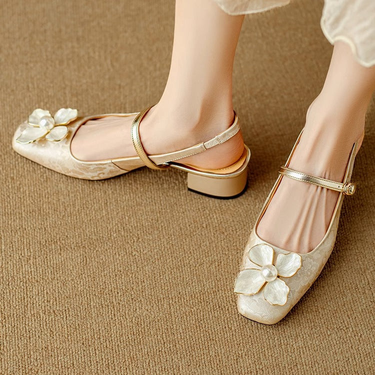 Eider | Zapatos elegantes con detalle floral