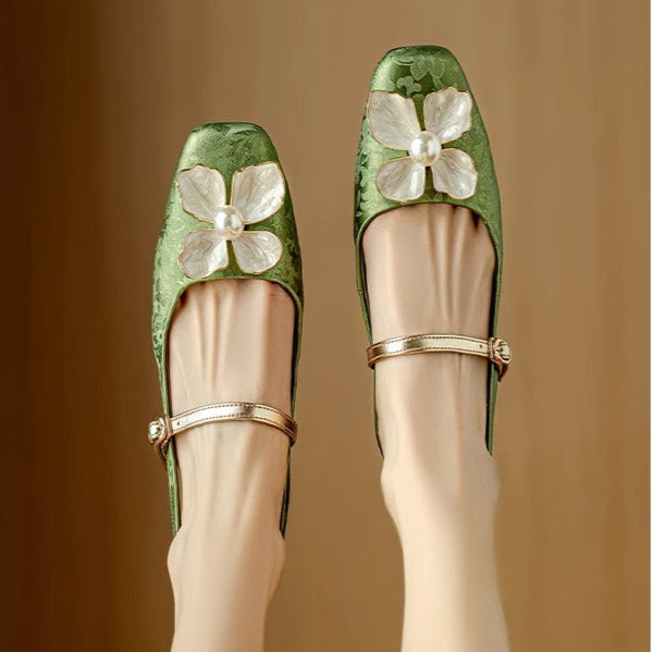 Eider | Zapatos elegantes con detalle floral