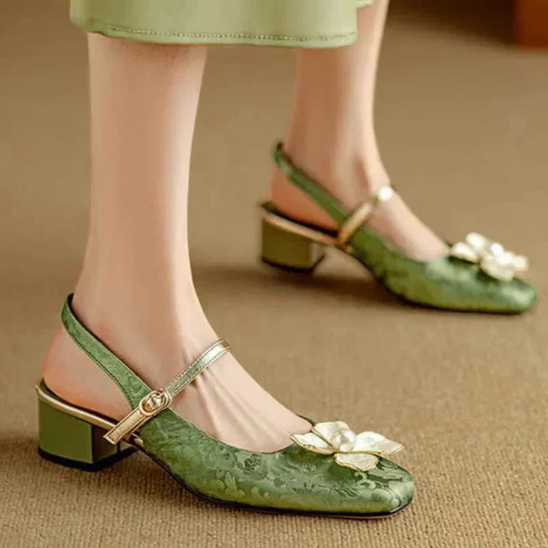 Eider | Zapatos elegantes con detalle floral