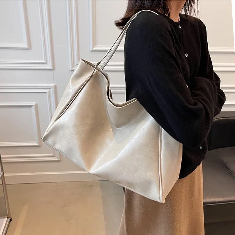Encarnación | Bolso de piel brillante