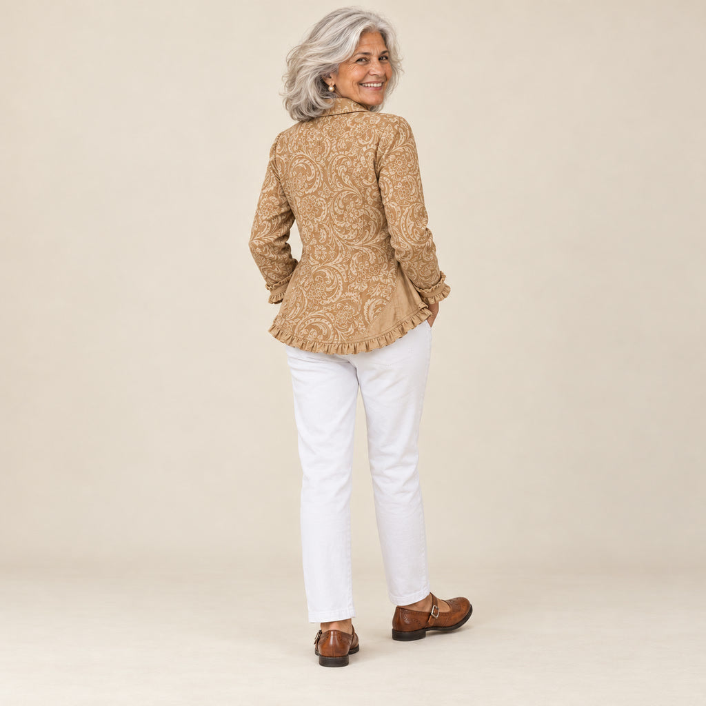 Estrella | Chaqueta con volantes y estampado western, vista de espaldas