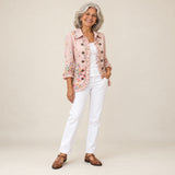 Filomena | Chaqueta de flores con botones y volantes, vista de tres cuartos