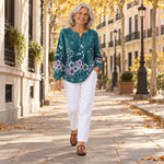 Hilda | Jersey con estampado floral, en la calle