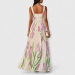 Isadora Nieves | Vestido largo de gasa de flores plisado con cinturón