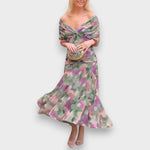Itziar Dolores | Vestido elegante con cuello en V
