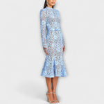 Jara | Vestido midi elegante de encaje de flores
