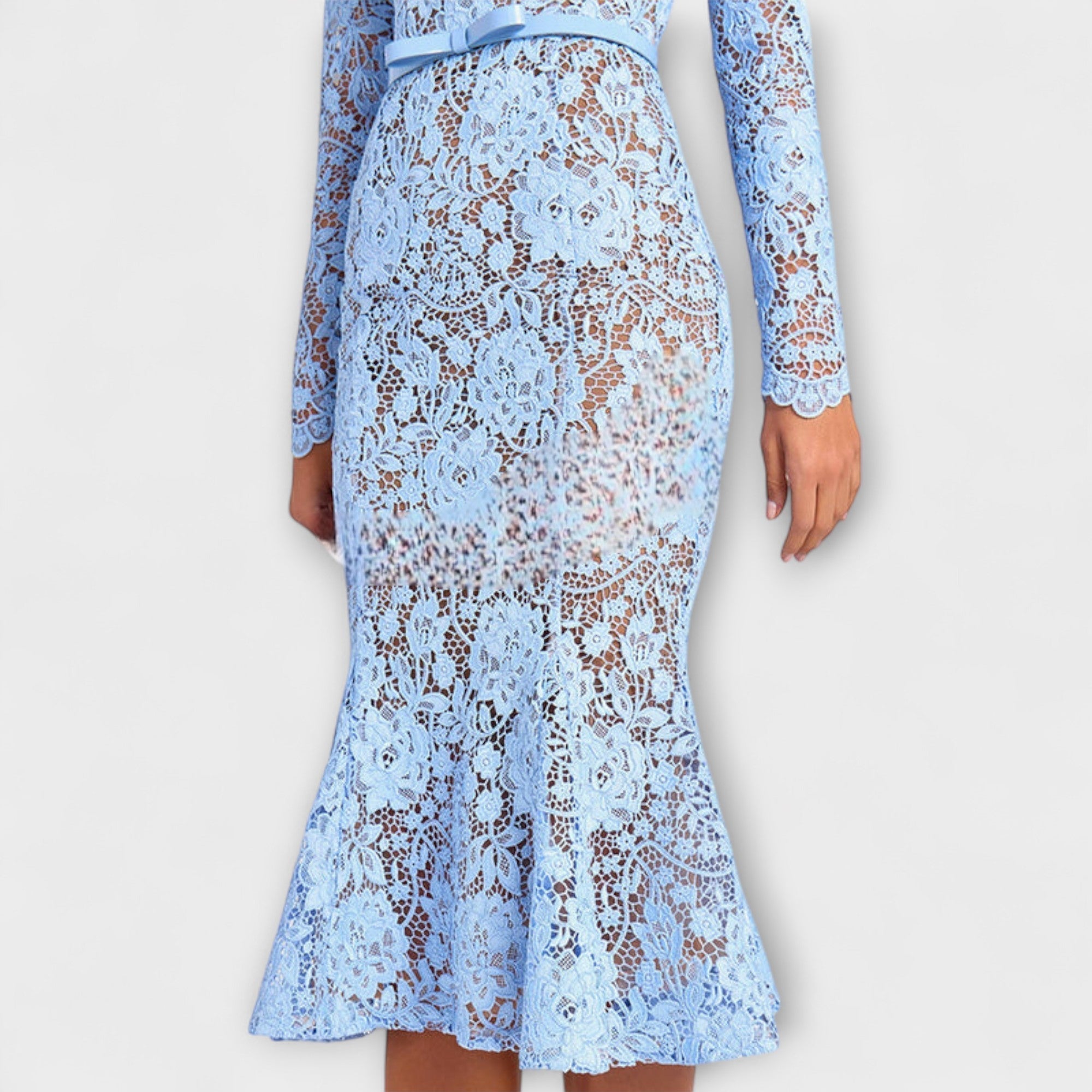 Jara | Vestido midi elegante de encaje de flores