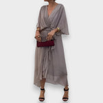 Judit Lourdes | Vestido con cuello en V