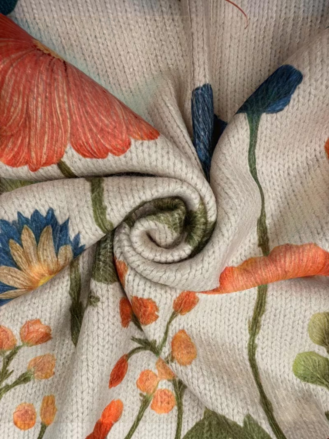 Liliana | Cárdigan con estampado de flores silvestres