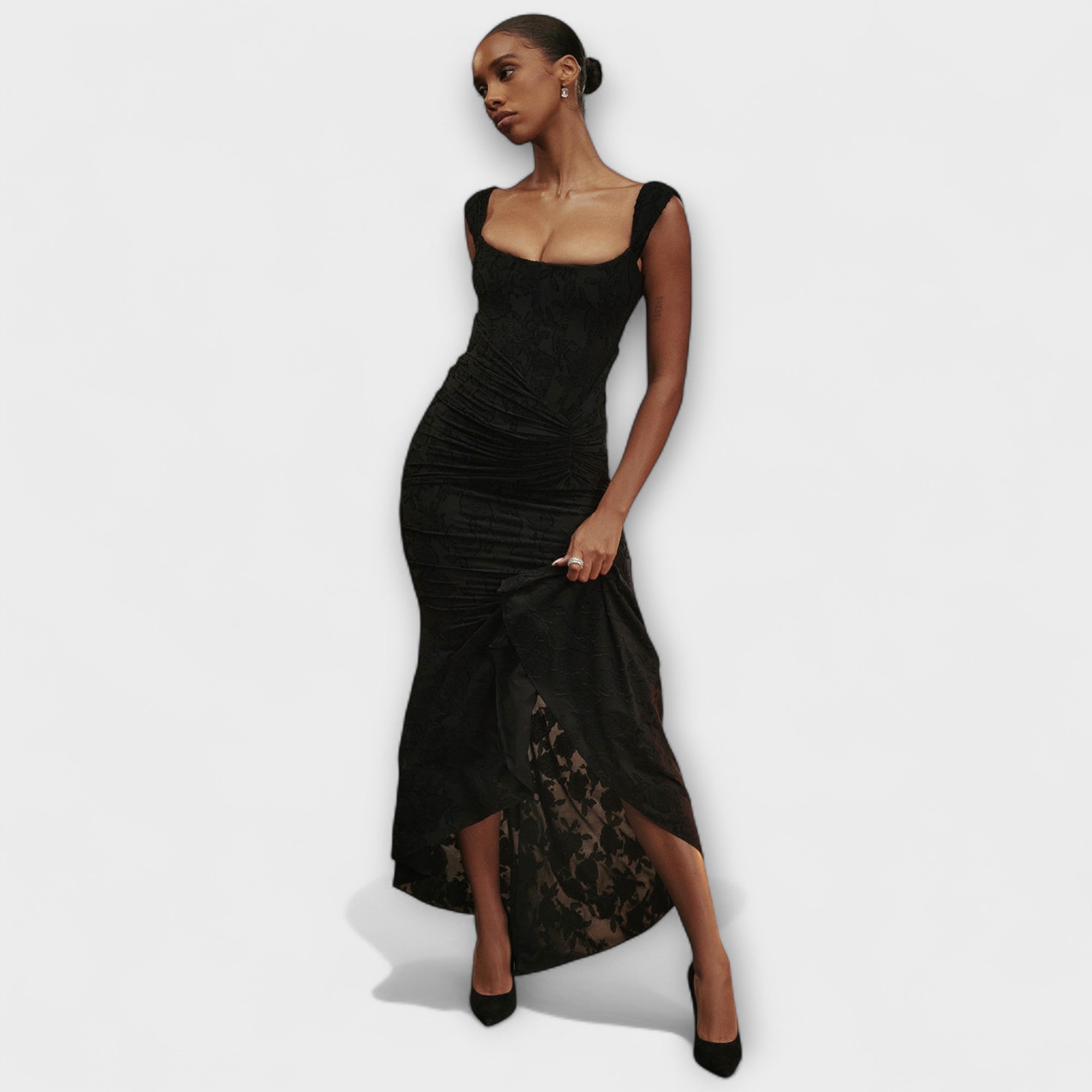 Lucila | Vestido elegante y refinado con corsé