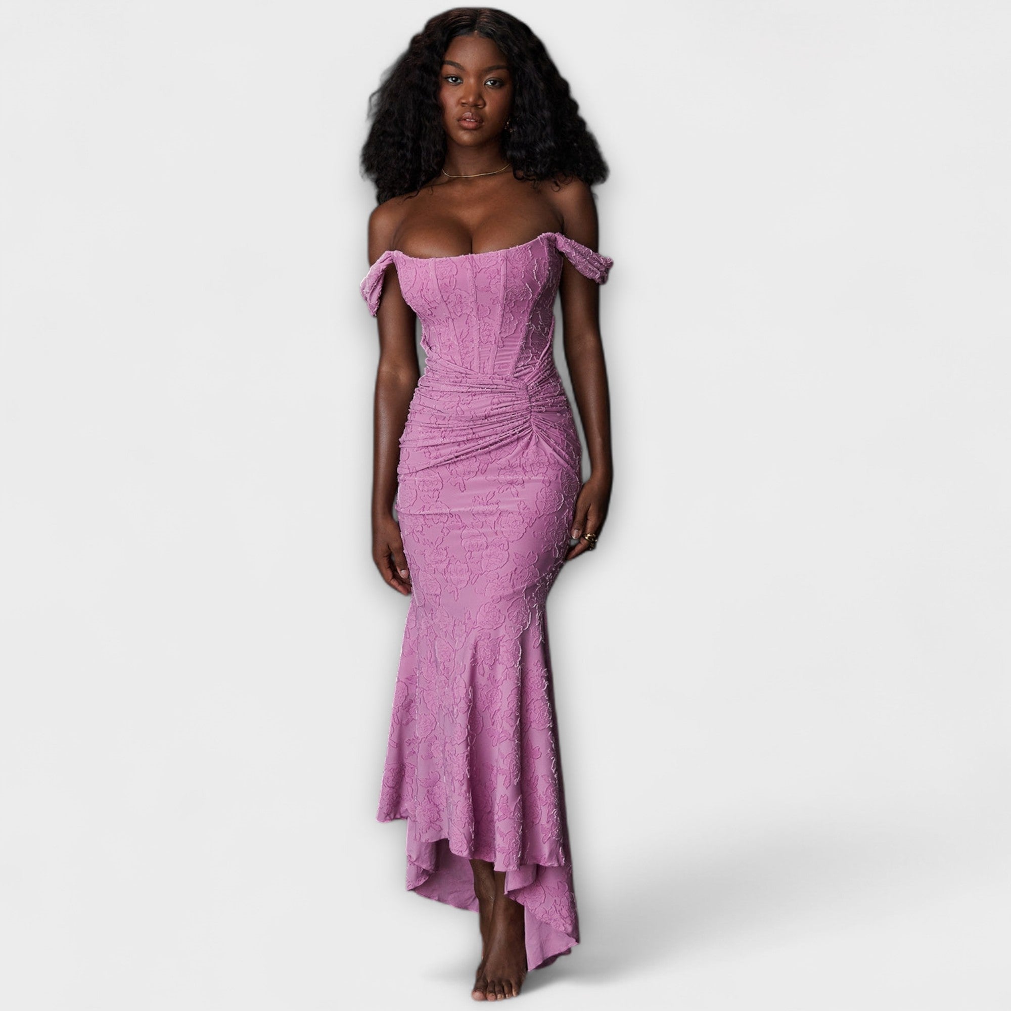 Lucila | Vestido elegante y refinado con corsé