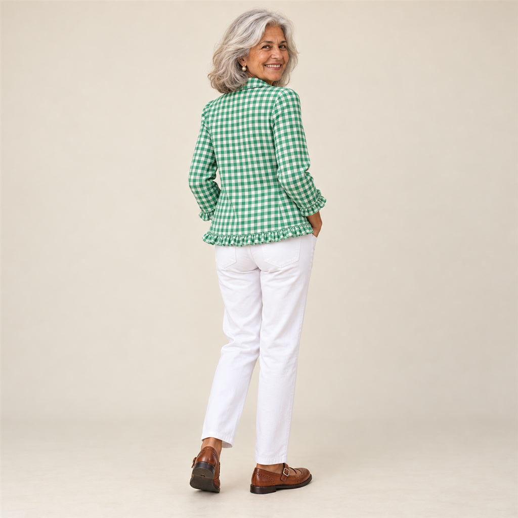 Magdalena | Chaqueta con botones y volantes de cuadros vichy, vista de espaldas