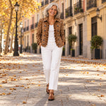 Marcelina | Chaqueta bohemia con volantes y estampado animal, en la calle