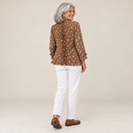 Marcelina | Chaqueta bohemia con volantes y estampado animal, vista de espaldas