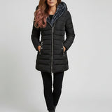 Moira | Abrigo con capucha oversize elegante
