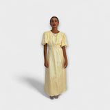 Moira | Vestido largo amarillo mantequilla de corte vaporoso