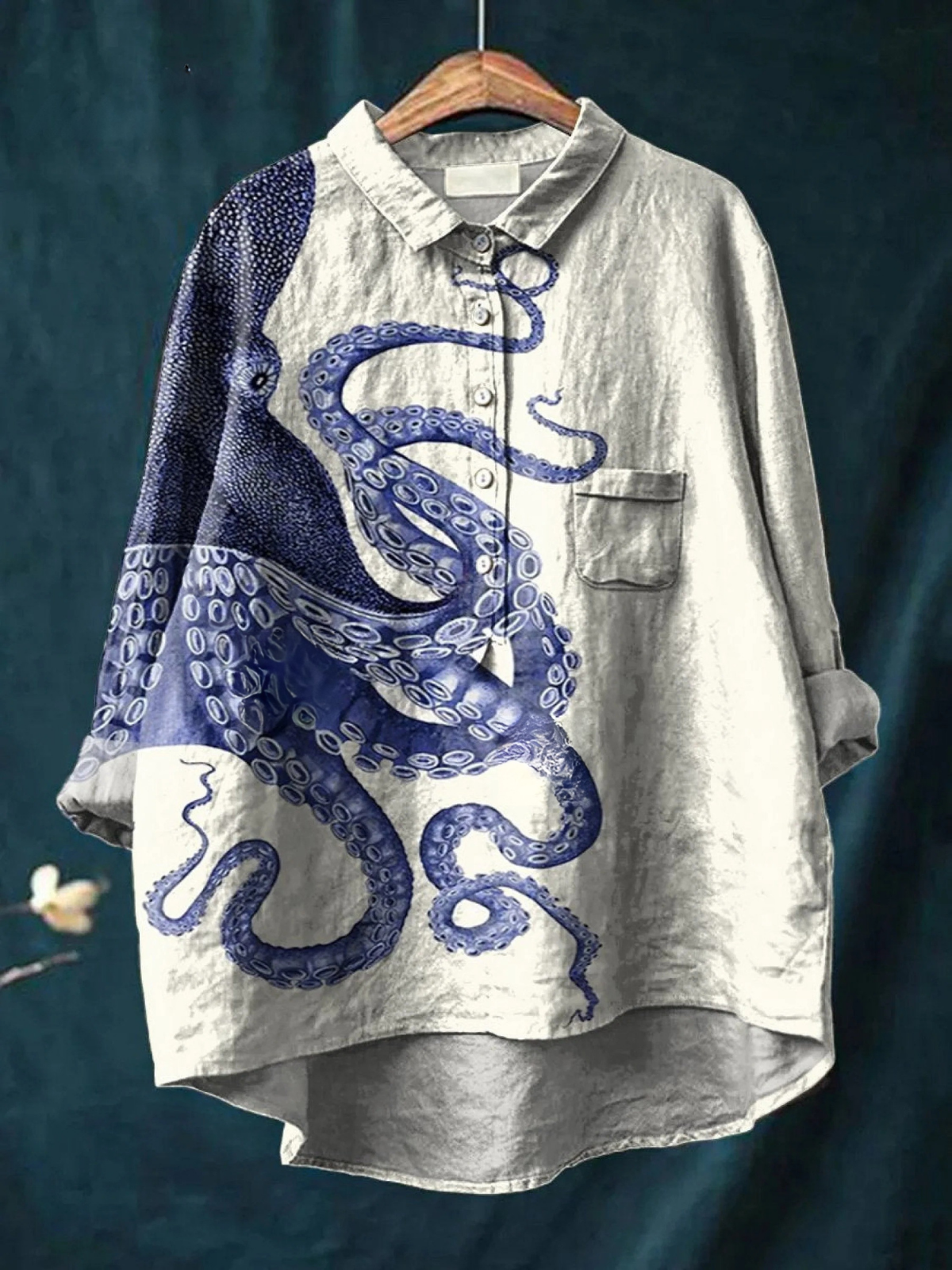 Mónica | Blusa informal con estampado de tentáculos de pulpo
