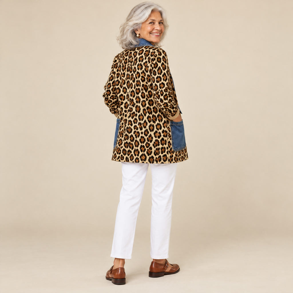 Nidia | Chaqueta larga de leopardo con paneles vaqueros, vista de espaldas