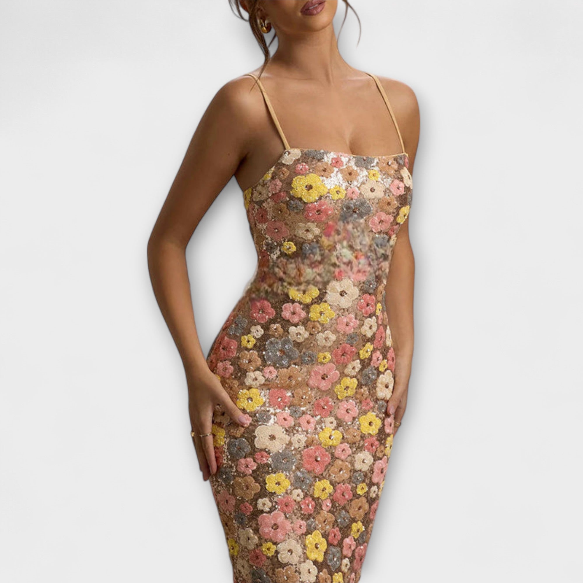 Nuria | Vestido largo con lentejuelas florales estilo años 80
