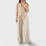 Sira | Conjunto de dos piezas de chaleco liso con cuello en V y pantalón