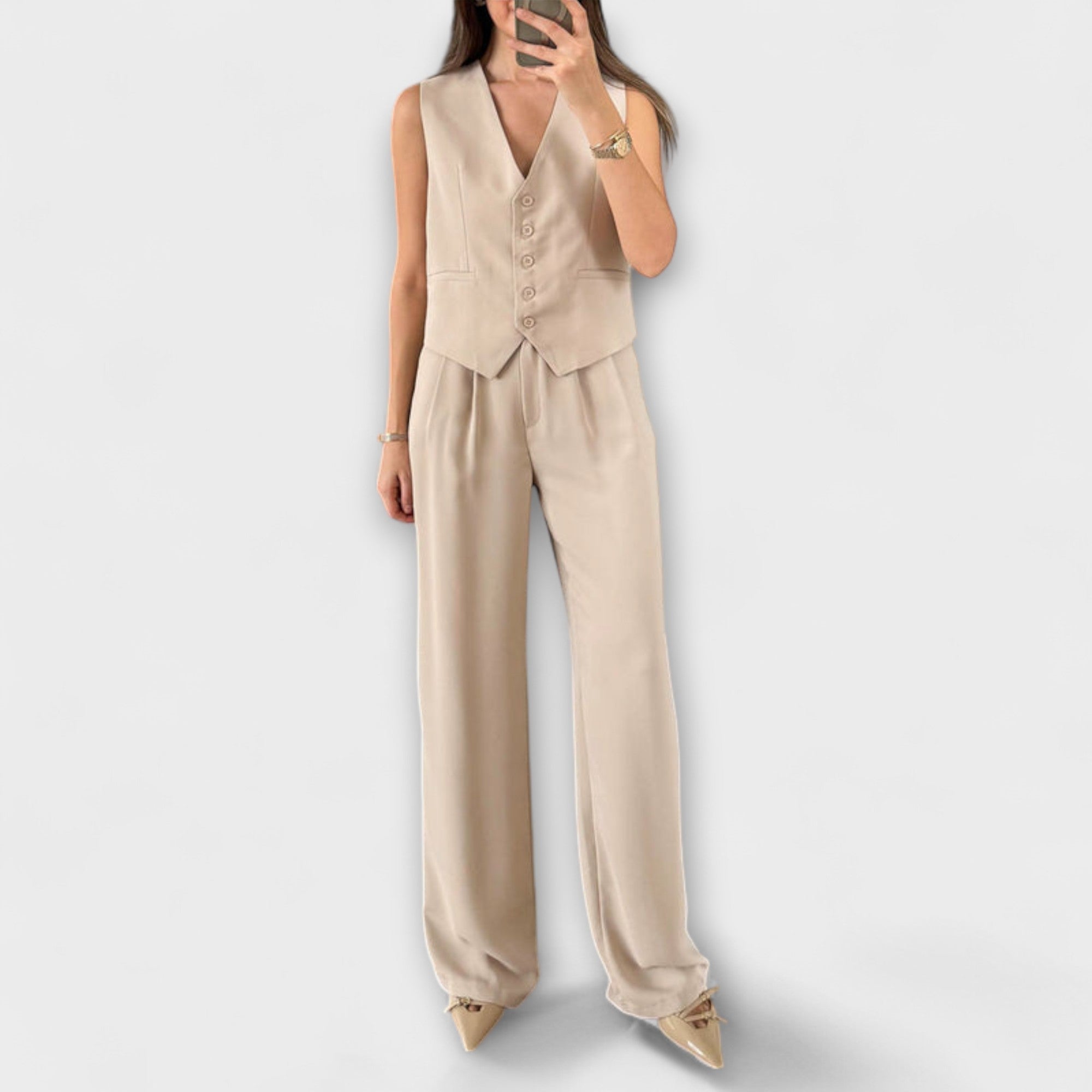 Sira | Conjunto de dos piezas de chaleco liso con cuello en V y pantalón