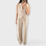Sira | Conjunto de dos piezas de chaleco liso con cuello en V y pantalón