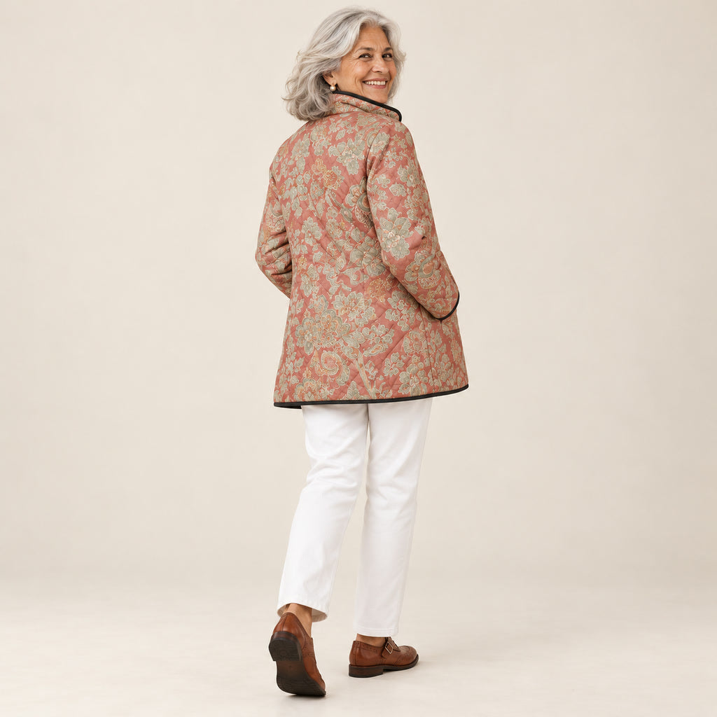 Soledad | Chaqueta acolchada, vista de espaldas