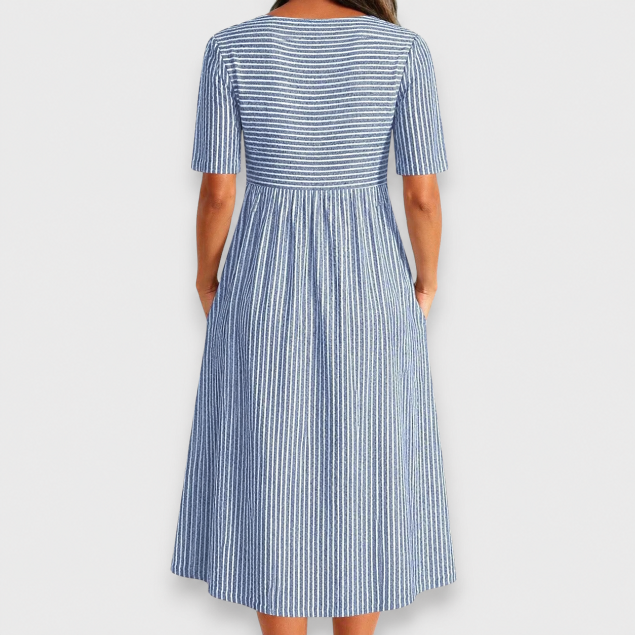 Valvanera | Vestido midi de rayas con botones y bolsillos