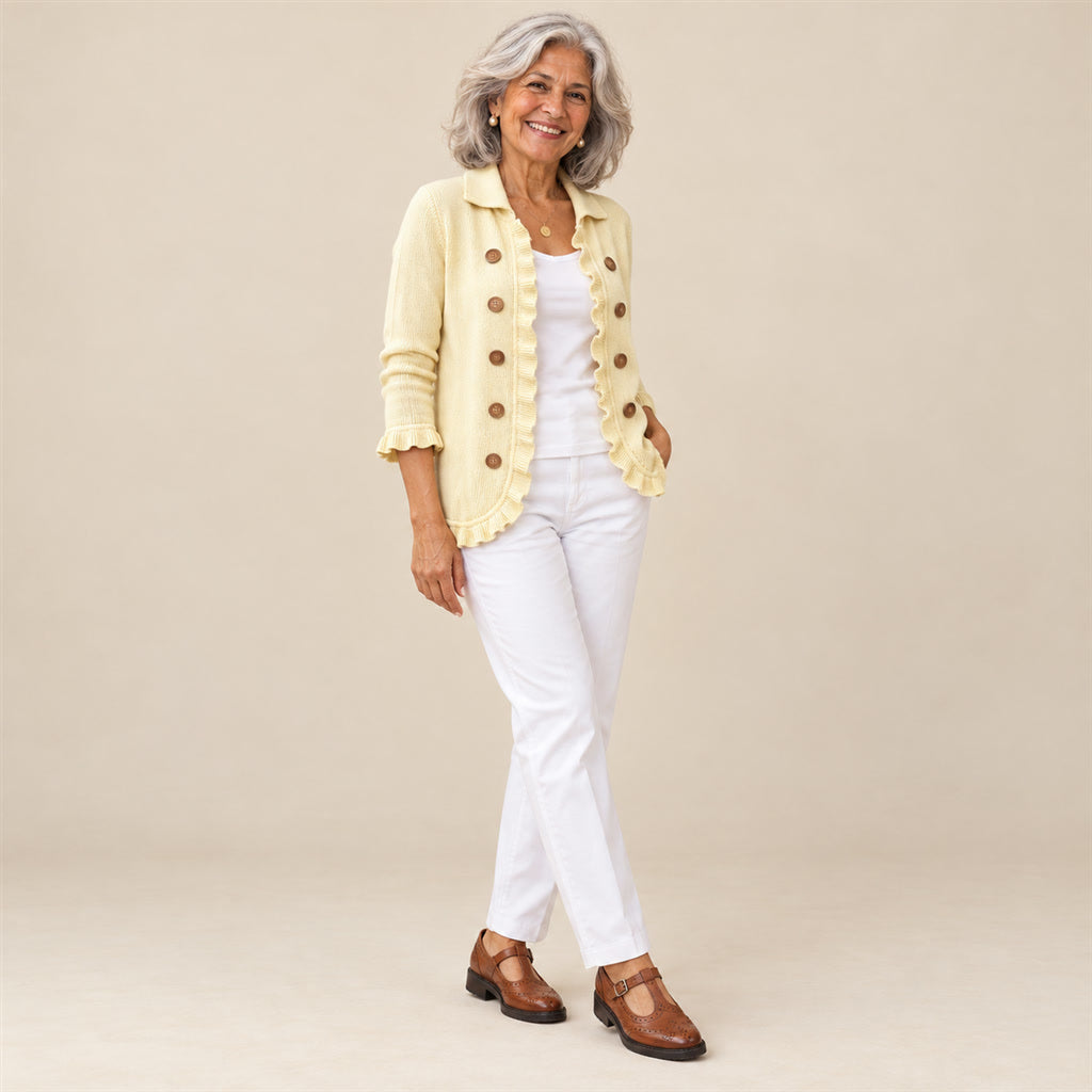 Zahara | Chaqueta de punto de canalé crema con volantes, vista de tres cuartos